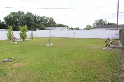 Exterior - 307 California Ave, Saint Cloud, FL 34769 photo 10 of 12