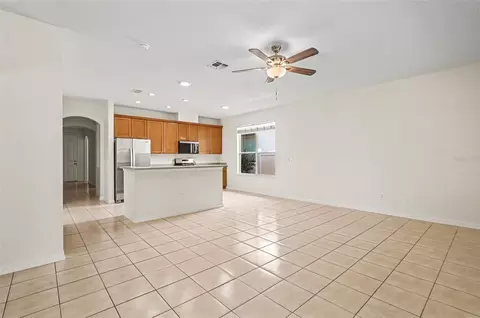 Living - 13450 Sunkiss Loop, Windermere, FL 34786 photo 2 of 4