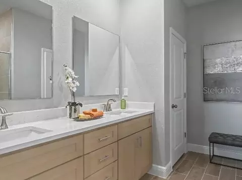 Bath - 629 Broadoak Dr, Dundee, FL 33838 photo 4 of 4