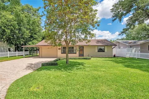 206 Temple Ave, Fern Park, FL 32730