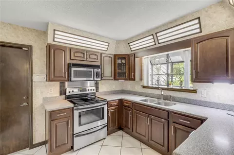 Kitchen - 70 Timberlake Ln, Ormond Beach, FL 32174 photo 1 of 4