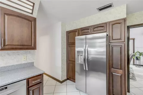 Kitchen - 70 Timberlake Ln, Ormond Beach, FL 32174 photo 4 of 4