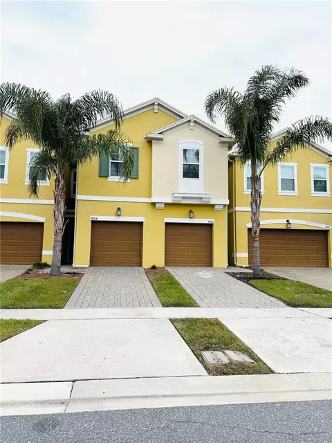 9890 Red Eagle Dr, Orlando, FL 32825