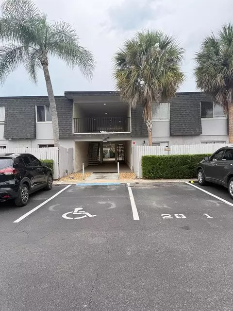 1928 Conway Rd #18, Orlando, FL 32812