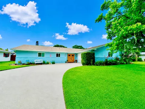 460 S Deerwood Ave, Orlando, FL 32825