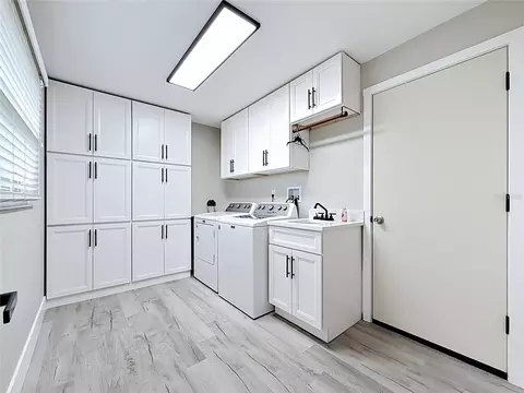 Other - 508 Shore Dr, Largo, FL 33771 photo 4 of 5
