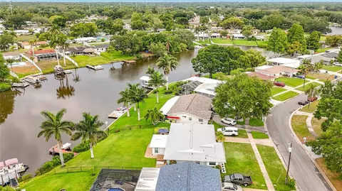 View/Area - 508 Shore Dr, Largo, FL 33771 photo 2 of 4