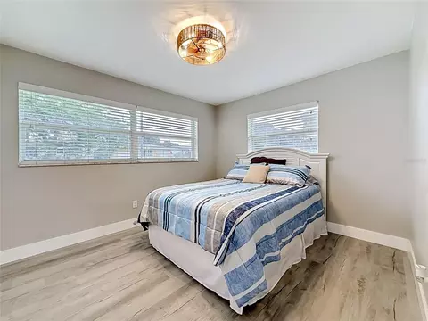 Bedroom - 508 Shore Dr, Largo, FL 33771 photo 4 of 4