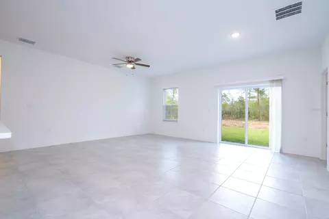 Living - 5010 SW 155th Loop, Ocala, FL 34473 photo 5 of 5