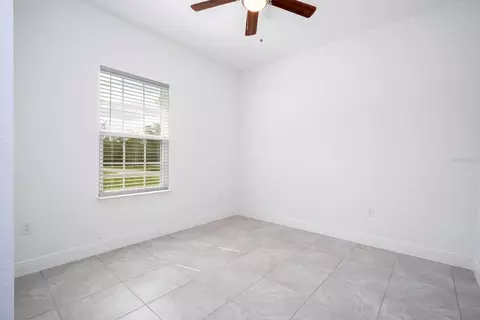 Bedroom - 5010 SW 155th Loop, Ocala, FL 34473 photo 15 of 17