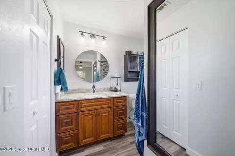 Bath - 5145 Carter St, Cocoa, FL 32927 photo 1 of 4