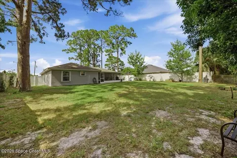 Exterior - 5145 Carter St, Cocoa, FL 32927 photo 1 of 5