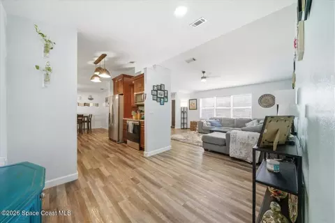 Entry Way - 5145 Carter St, Cocoa, FL 32927 photo 2 of 3