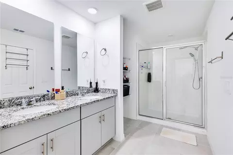 Bath - 4324 Ranch House Rd, Saint Cloud, FL 34772 photo 2 of 3