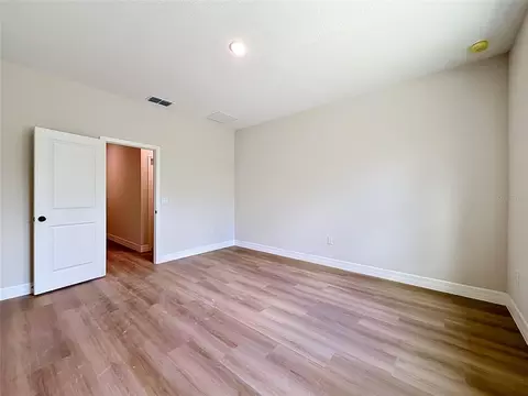 Bedroom - 31825 Nutmeg Ave, Eustis, FL 32736 photo 15 of 15