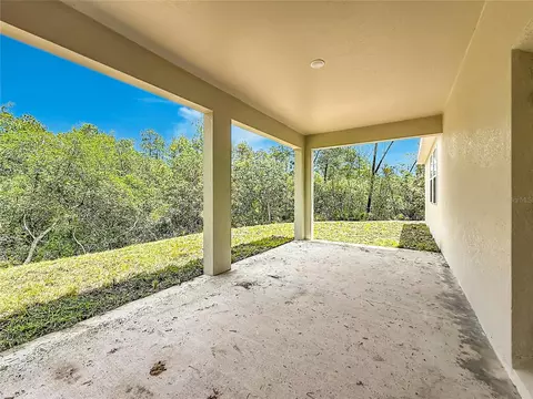 Exterior - 31825 Nutmeg Ave, Eustis, FL 32736 photo 4 of 5
