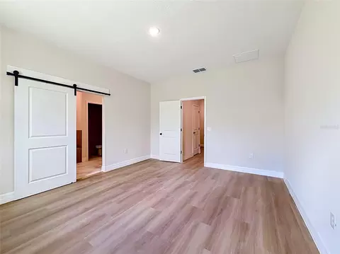 Bedroom - 31825 Nutmeg Ave, Eustis, FL 32736 photo 14 of 15