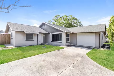 9436 Weeping Willow Ln, Port Richey, FL 34668