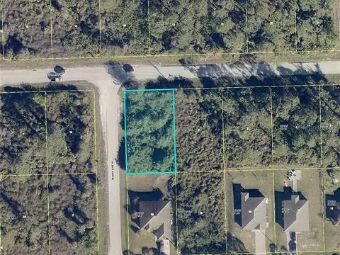 3519 67th St W, Lehigh Acres, FL 33971