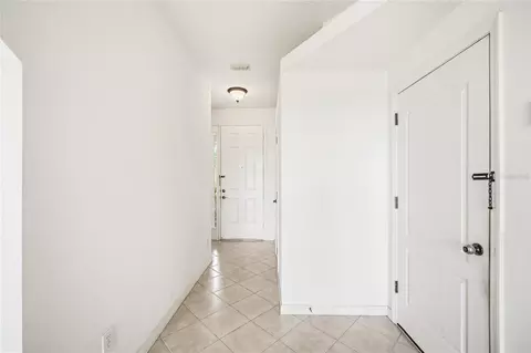 Entry Way - 456 Scarlatti Ct, Ocoee, FL 34761 photo 2 of 5