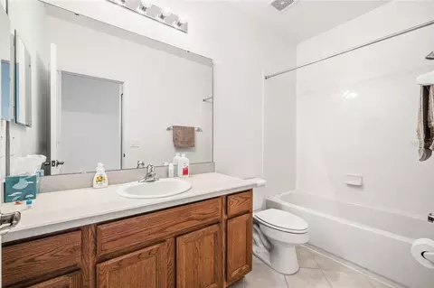 Bath - 456 Scarlatti Ct, Ocoee, FL 34761 photo 1 of 4