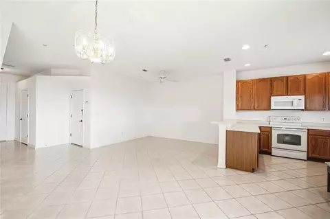 Living - 456 Scarlatti Ct, Ocoee, FL 34761 photo 3 of 3