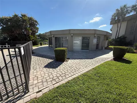 Exterior - 410 E Orlando Ave #19A, Ocoee, FL 34761 photo 6 of 7