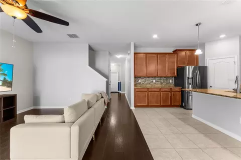 Entry Way - 3426 Schoolhouse Rd, Harmony, FL 34773 photo 3 of 7