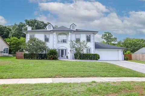 1349 Valley Pine Cir, Apopka, FL 32712
