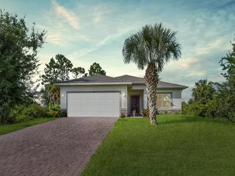 354 Albatross Rd, Rotonda West, FL 33947