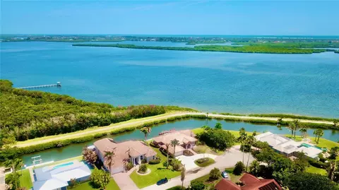 3556 Lucia Dr, Vero Beach, FL 32967