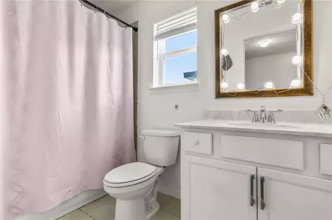Bath - 5637 Beggs Rd, Saint Cloud, FL 34771 photo 2 of 4