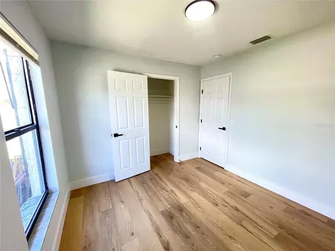 Bedroom - 2952 Morris Dr, Bartow, FL 33830 photo 4 of 5