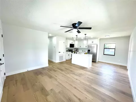 Living - 2952 Morris Dr, Bartow, FL 33830 photo 1 of 1