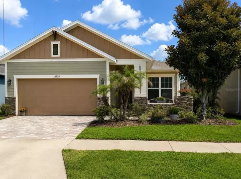 13928 Swallow Hill Dr, Lithia, FL 33547