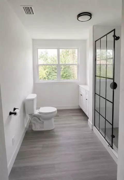 Bath - 1080 Landers St, Ormond Beach, FL 32174 photo 1 of 3