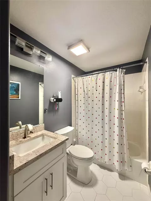 Bath - 6436 Fig Leaf St, Saint Cloud, FL 34771 photo 4 of 4
