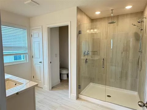 Bath - 7497 Catania Loop, Clermont, FL 34714 photo 4 of 4