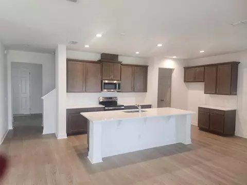Kitchen - 7501 Catania Loop, Clermont, FL 34714 photo 1 of 1