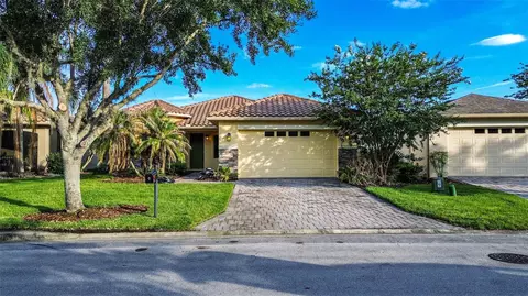 223 Monterey St, Kissimmee, FL 34759