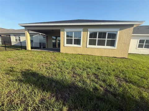 Exterior - 5019 Dancy Ln, Saint Cloud, FL 34772 photo 4 of 6