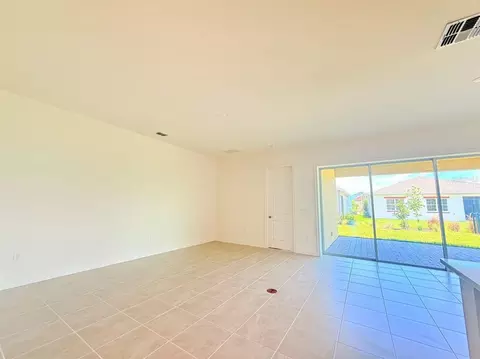 Living - 5019 Dancy Ln, Saint Cloud, FL 34772 photo 1 of 2