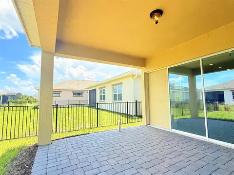 Exterior - 5019 Dancy Ln, Saint Cloud, FL 34772 photo 6 of 6