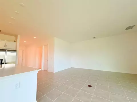 Living - 5019 Dancy Ln, Saint Cloud, FL 34772 photo 2 of 2