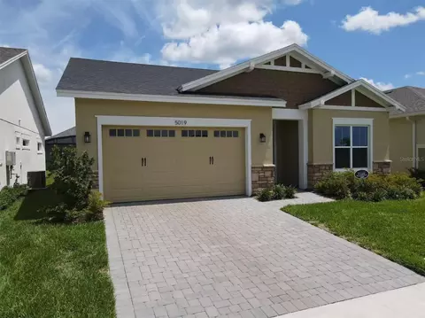 Exterior - 5019 Dancy Ln, Saint Cloud, FL 34772 photo 2 of 6