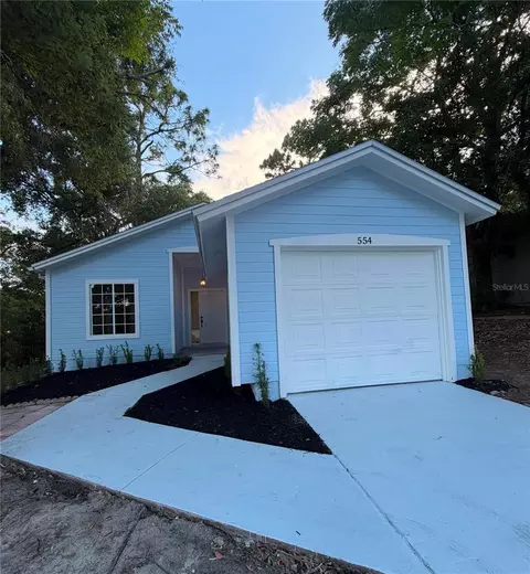 554 Portland Cir, Apopka, FL 32703