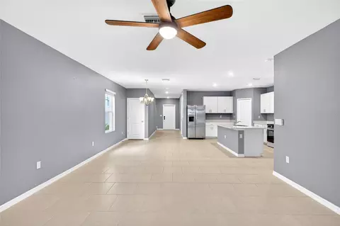 Living - 3809 Ambersweet Xing, Parrish, FL 34219 photo 2 of 2