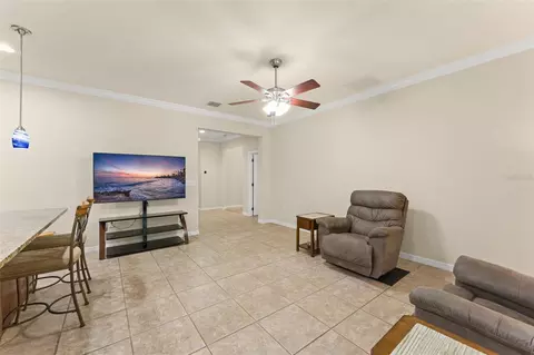 Living - 4034 Creswick Cir, Orlando, FL 32829 photo 3 of 5