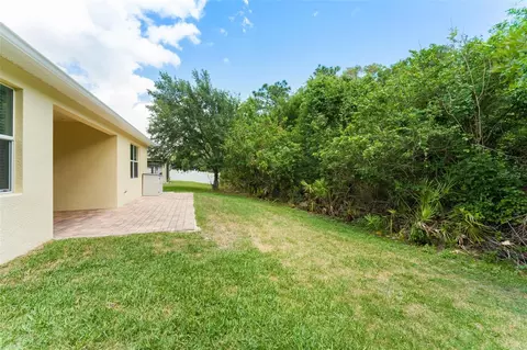 Exterior - 4034 Creswick Cir, Orlando, FL 32829 photo 8 of 9