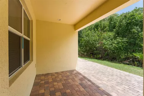 Exterior - 4034 Creswick Cir, Orlando, FL 32829 photo 3 of 9